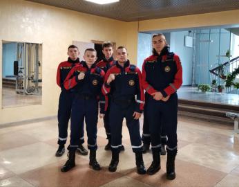 Помощь МБУ ДО "Краснодонская спортивная школа №1" Помощь МБУ ДО "Краснодонская спортивная школа №1"